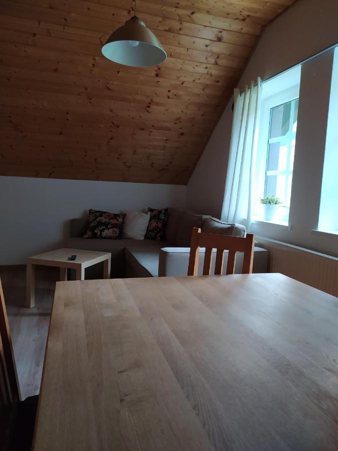 Hotel U Tomicku à Paseky nad Jizerou Extérieur photo