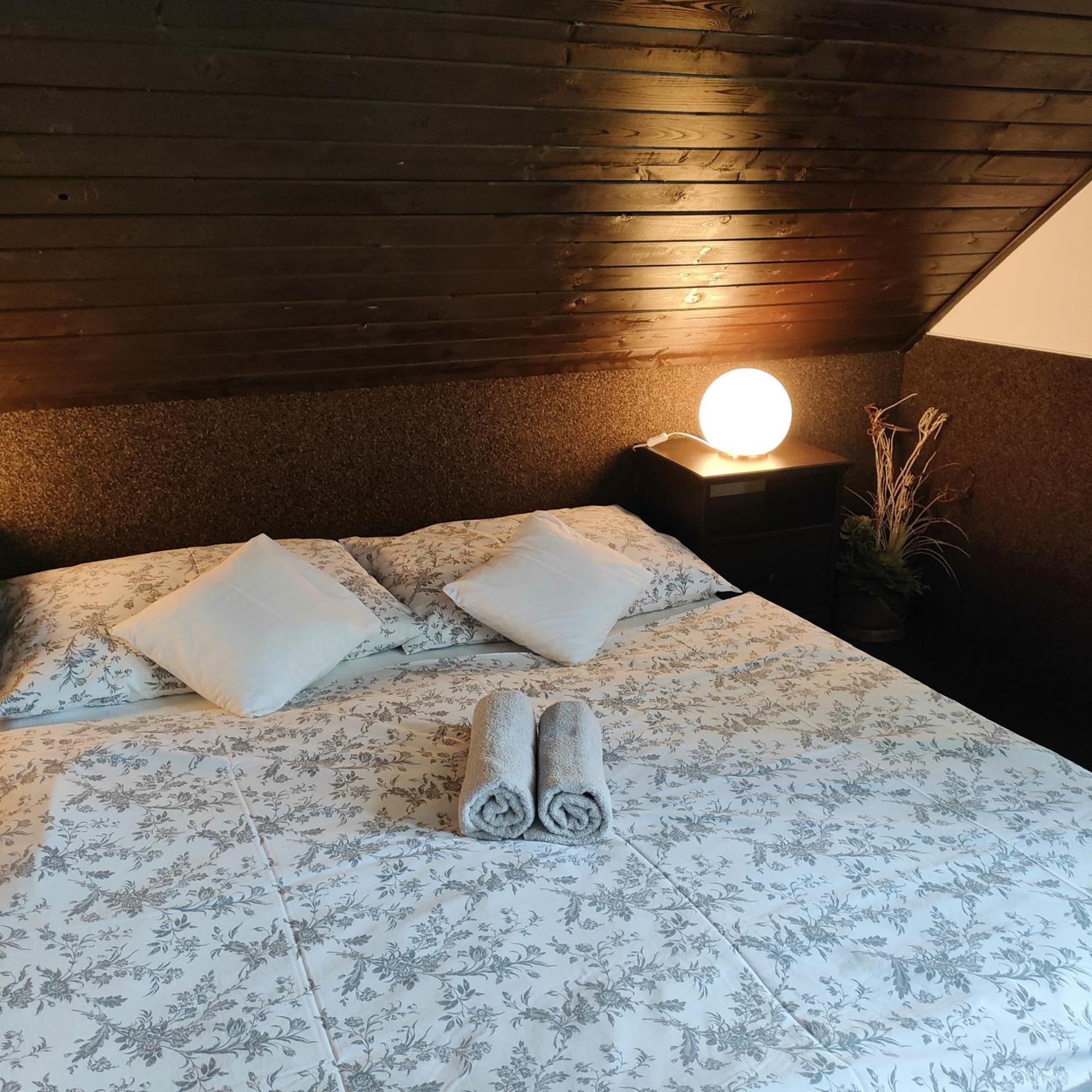 Hotel U Tomicku à Paseky nad Jizerou Extérieur photo